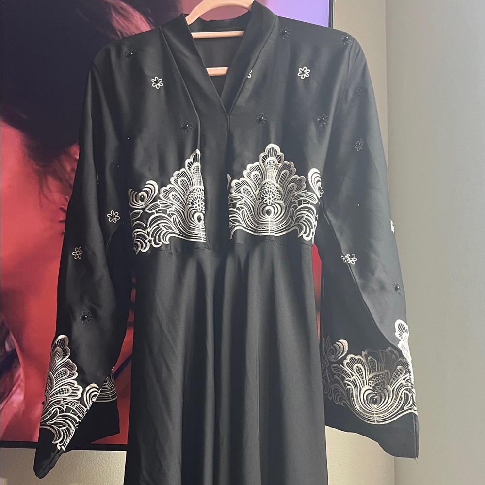 Elegant Black and White Embroidered Abaya Kaftan Dress